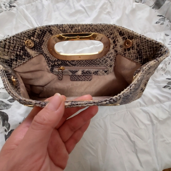 Michael Kors snake print clutch - Picture 2 of 6
